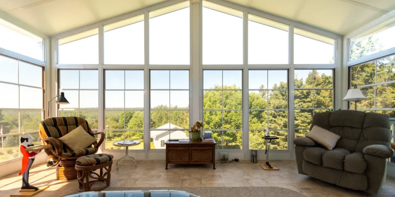 Model 200 - 3 season Sunroom (Vinyl) - Bs Distinctive Atlantic - APK Sunrooms