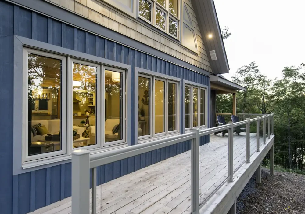 ALUMINUM RAILING WITH GLASS - Linwood Pm Hi New - APK Sunrooms